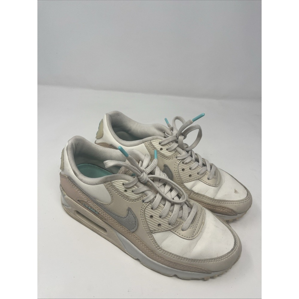 Nike Air Max 90 "Mama" White/Beige/Light Pink DZ5194-001 Women size 6‎